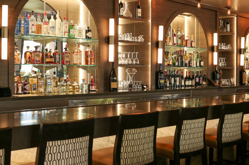 Sacramento Restaurant Full Bar with Craft Cocktails